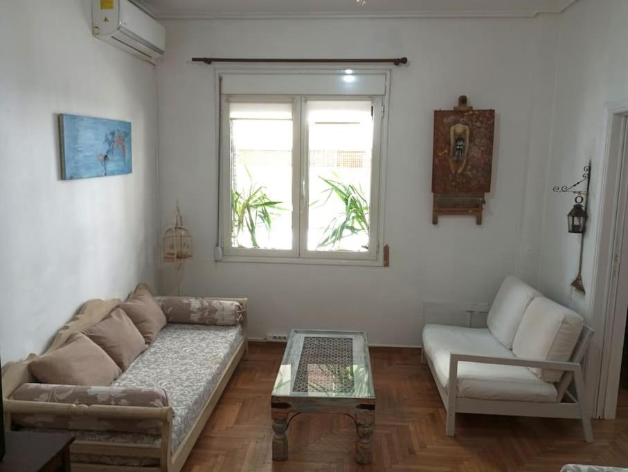 Kyriaki 'S Artistic Apartment Next Metro Agios Ioannis アテネ エクステリア 写真